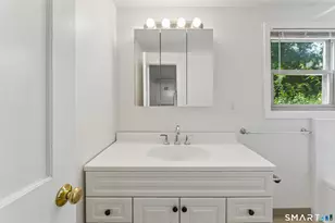 164 Belltown Rd, Stamford, CT 06905 - Photo 16