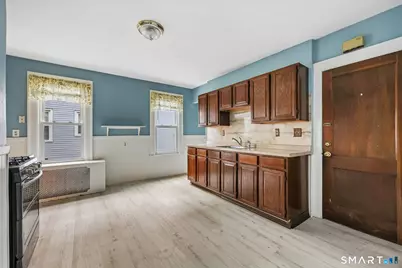 57-59 Newton Street, Hartford, CT 06106 - Photo 10