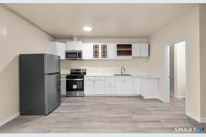 170 Meriden Road, Waterbury, CT 06705 - Photo 4