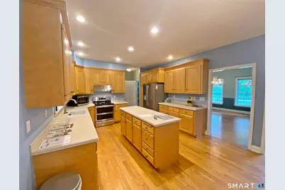 279 South Georges Hill Road, Southbury, CT 06488 - Photo 8