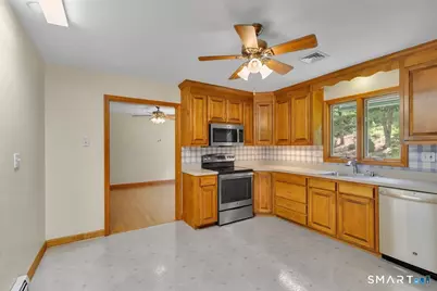 48 Lenti Drive, Manchester, CT 06040 - Photo 10