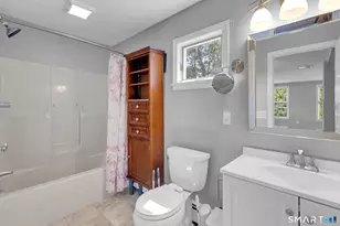 47 Kingswood Rd, West Hartford, CT 06119 - Photo 16