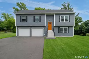 48 Lake St, Plainfield, CT 06354 - Photo 2
