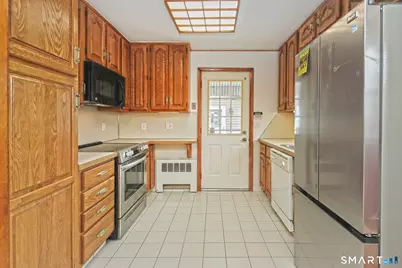 39 Enright Street, West Haven, CT 06516 - Photo 6