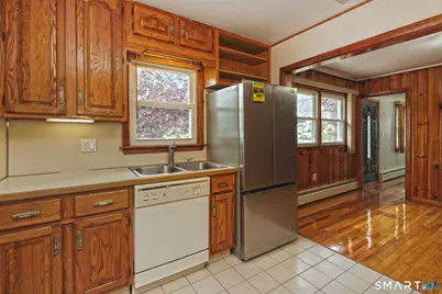 39 Enright Street, West Haven, CT 06516 - Photo 8