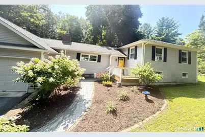 11 Hall Passway, Danbury, CT 06811 - Photo 2