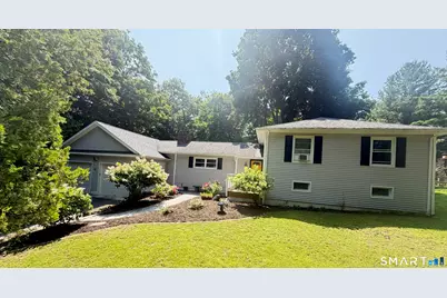 11 Hall Passway, Danbury, CT 06811 - Photo 2