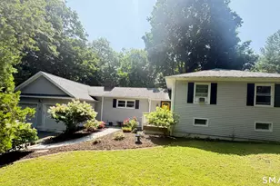 11 Hall Passway, Danbury, CT 06811 - Photo 2