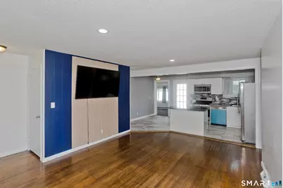 19 Yale Drive, Enfield, CT 06082 - Photo 4