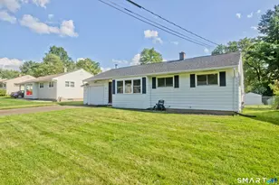 19 Yale Dr, Enfield, CT 06082 - Photo 2