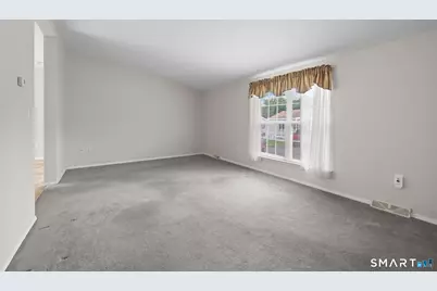8 Rose Court, East Windsor, CT 06088 - Photo 8