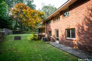 55 Butternut Dr, Norwich, CT 06360 - Photo 32