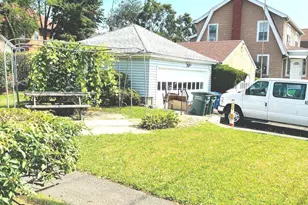 1910 Park Ave, Bridgeport, CT 06604 - Photo 6