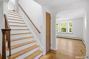 24 Amos St, Hamden, CT 06518 - Photo 14
