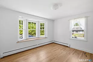 24 Amos St, Hamden, CT 06518 - Photo 16