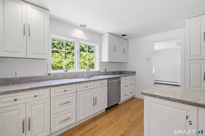 24 Amos Street, Hamden, CT 06518 - Photo 20