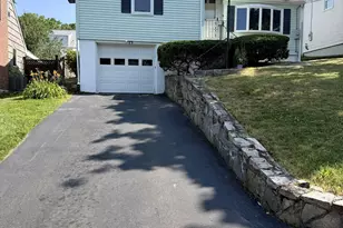 8 Rome St, Norwalk, CT 06851 - Photo 2
