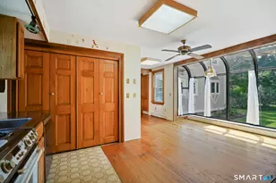 1689 Main St, South Windsor, CT 06074 - Photo 18