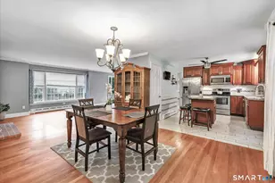 7 Thorburn Ave, Trumbull, CT 06611 - Photo 10