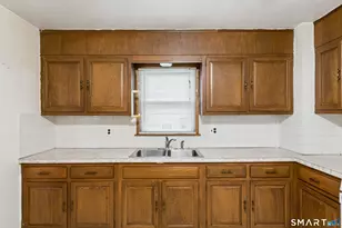 10 Purcell Dr, Danbury, CT 06810 - Photo 8