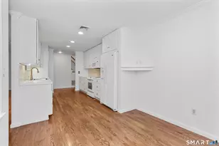 26 Shipston Dr, West Hartford, CT 06117 - Photo 8