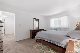 200 Woodmont Ave, Bridgeport, CT 06606 - Photo 18