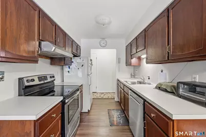 200 Woodmont Avenue #126, Bridgeport, CT 06606 - Photo 4