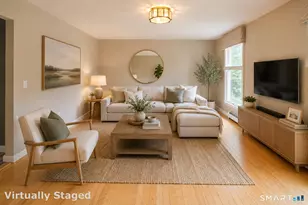8 Holly St, Stonington, CT 06379 - Photo 12