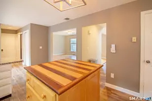 8 Holly St, Stonington, CT 06379 - Photo 18