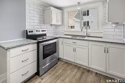 334 Prospect Street, Wethersfield, CT 06109 - Photo 12