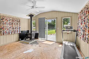 334 Prospect St, Wethersfield, CT 06109 - Photo 26