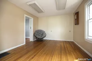 38 Main St, Simsbury, CT 06081 - Photo 2