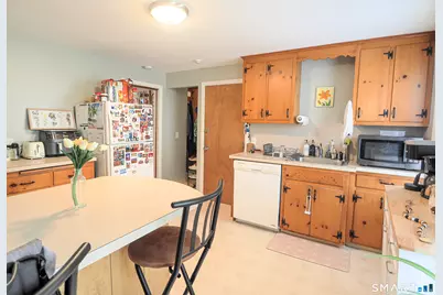 38 Gridley Street, Bristol, CT 06010 - Photo 8