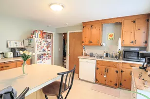 38 Gridley St, Bristol, CT 06010 - Photo 8