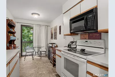 115 Fillow Street #43, Norwalk, CT 06850 - Photo 4