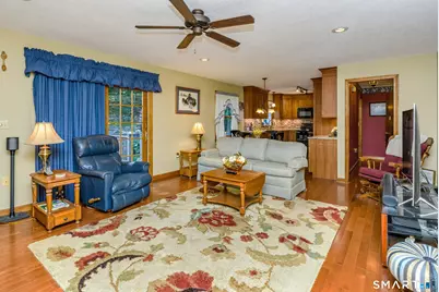 165 Pruett Place, Montville, CT 06370 - Photo 20