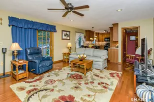 165 Pruett Pl, Montville, CT 06370 - Photo 20