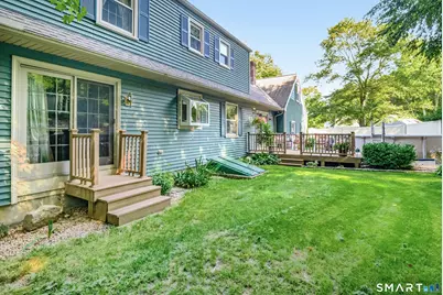165 Pruett Place, Montville, CT 06370 - Photo 10