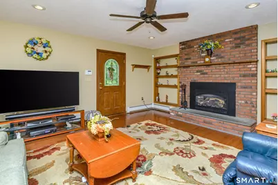 165 Pruett Place, Montville, CT 06370 - Photo 18