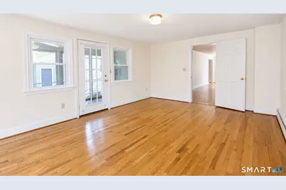 24 Sandhurst Drive, West Hartford, CT 06107 - Photo 10