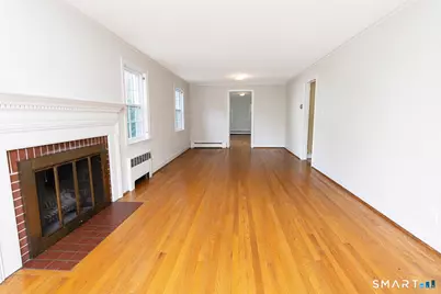 24 Sandhurst Drive, West Hartford, CT 06107 - Photo 4