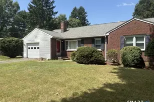 100 Oak Grove St, Manchester, CT 06040 - Photo 2