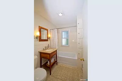 94 Lancaster Road, West Hartford, CT 06119 - Photo 14