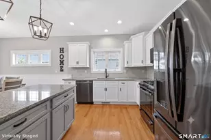 139 Mulholland Wy, North Haven, CT 06473 - Photo 4