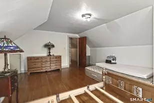 428 Peck Ln, Orange, CT 06477 - Photo 28
