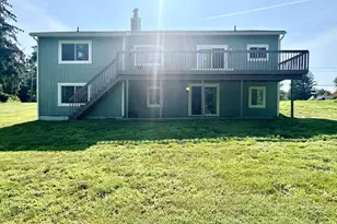 93 Woodland Ave, Bloomfield, CT 06002 - Photo 24