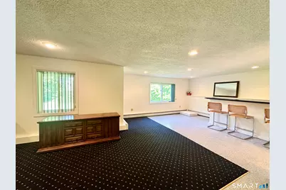 93 Woodland Avenue, Bloomfield, CT 06002 - Photo 16