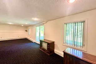 93 Woodland Ave, Bloomfield, CT 06002 - Photo 18