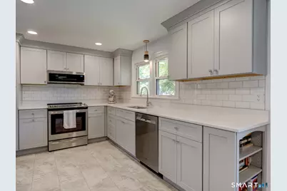 512 Pleasant Street, Windham, CT 06226 - Photo 16