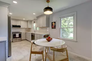512 Pleasant St, Windham, CT 06226 - Photo 14